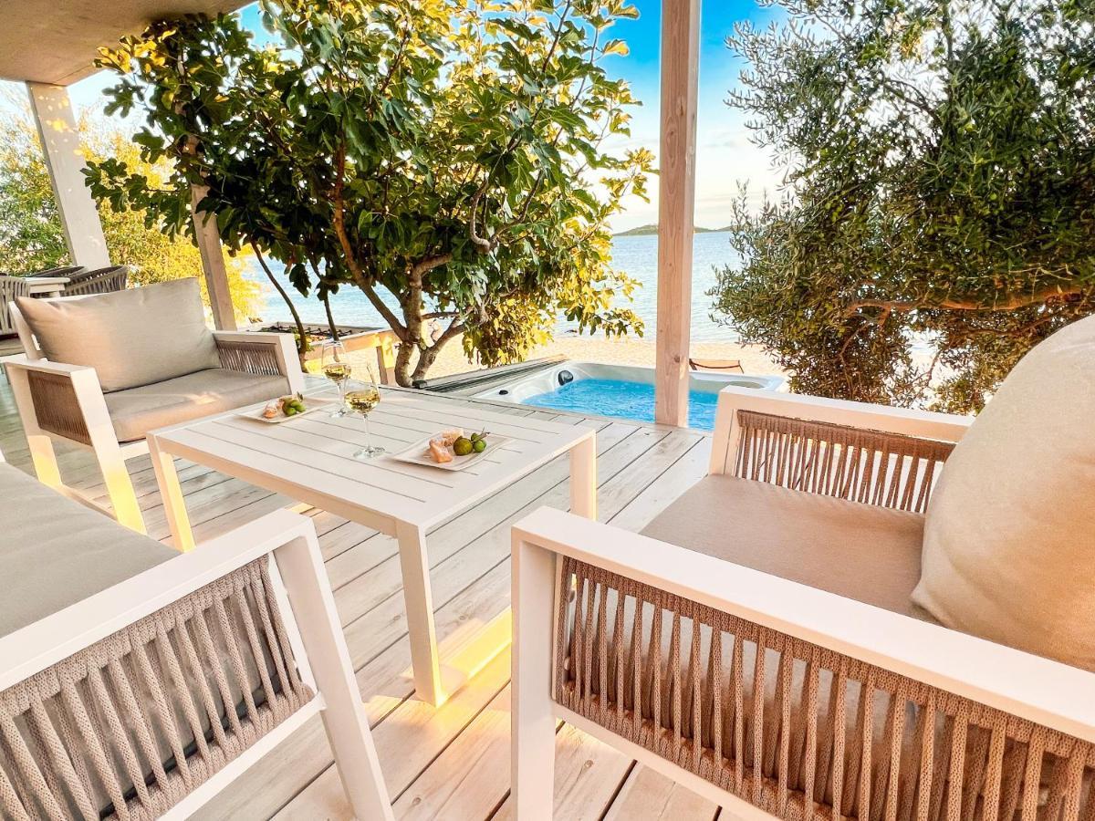 Buqez Eco Resort - Beach Villa 81 - 1St Sea Line By Beach Drage Exterior foto